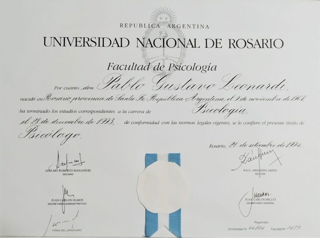 Currículum Vitae del Psicólogo en Rosario Centro Pablo Gustavo Leonardi
Diploma de la UNR