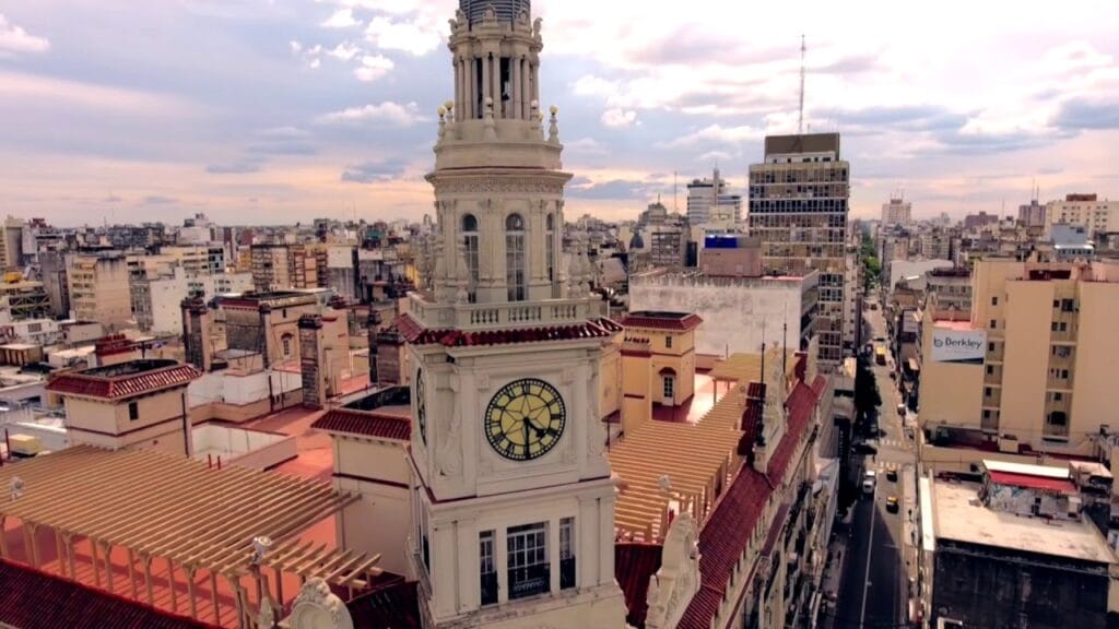Drone consultoriodel Psicólogo en Rosario Centro y su entorno en el microcentro de Rosario.